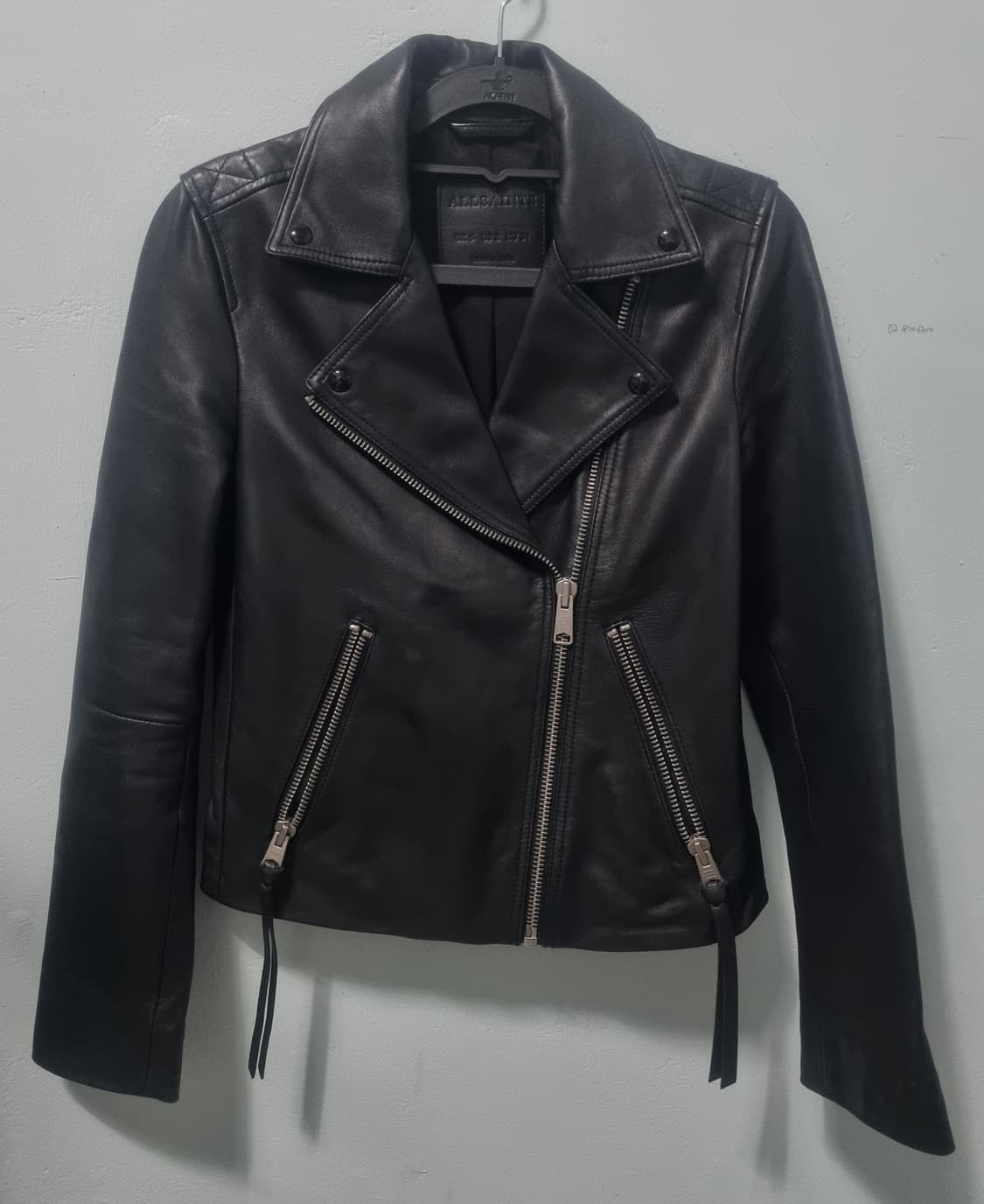 올세인츠 Allsaints 여성 가죽 점퍼 상품이미지1