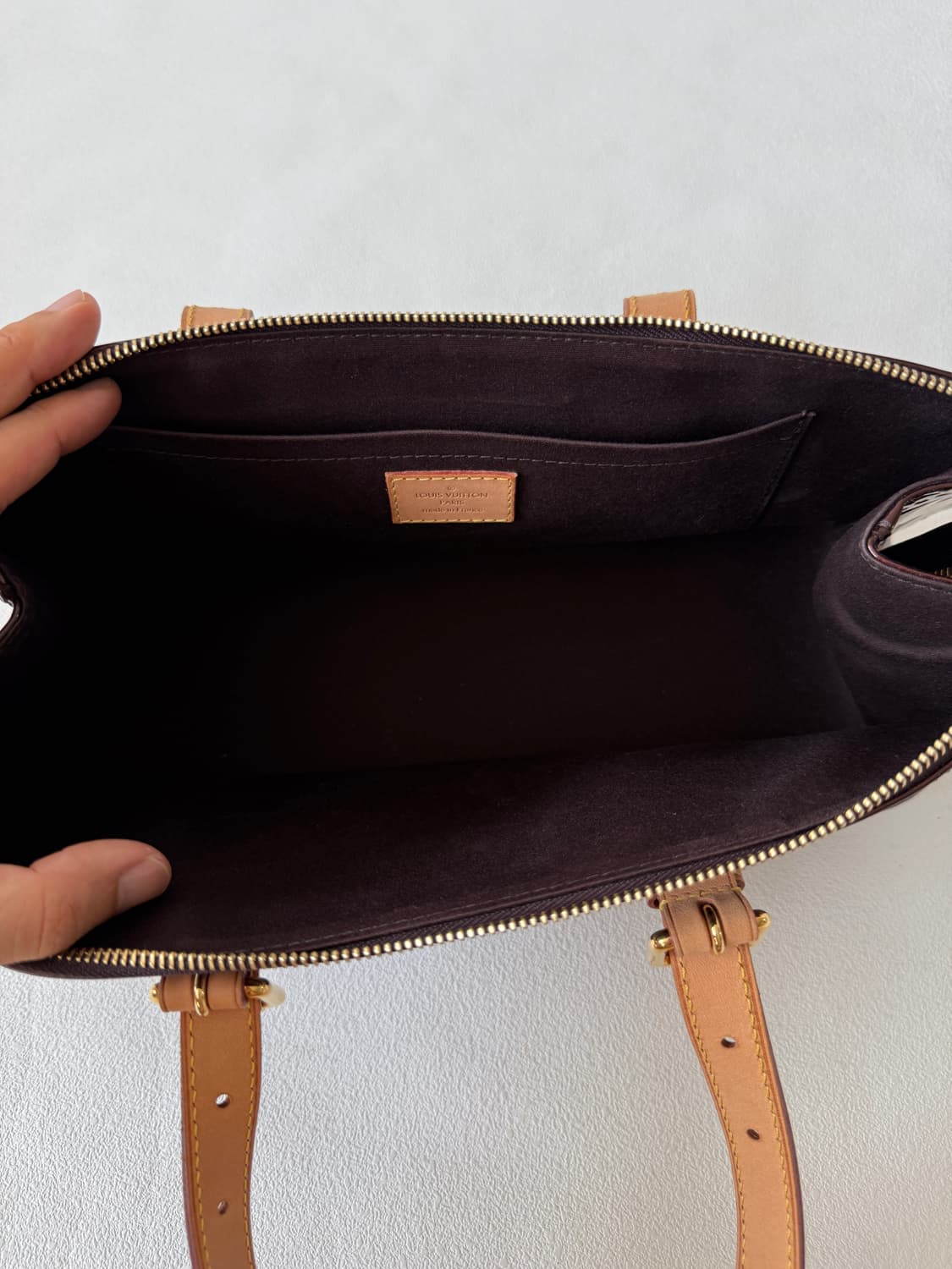 루이비통(Louis vuitton) 베르니 로즈우드 숄더백(FRANCE) 상품이미지9