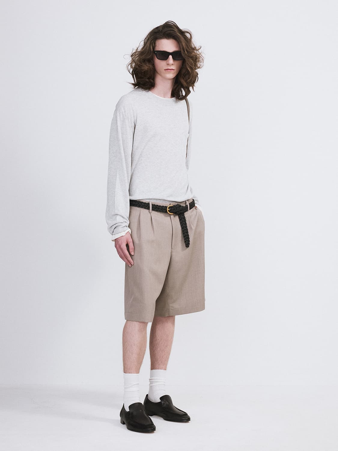 렉토 26SS 루즈핏 라운드넥 포켓 니트 탑 라이트 그레이 상품이미지3