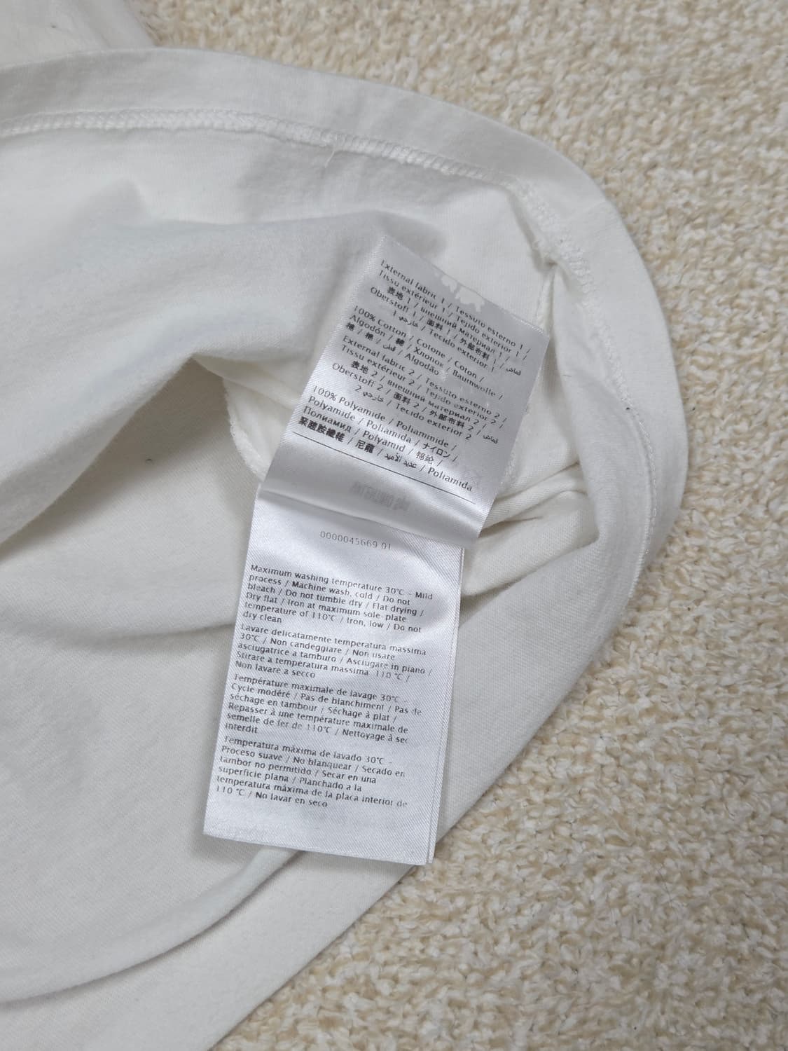 [발렌티노] 브이로고 튤 오버레이 크루넥 반팔 티셔츠 | S00126 상품이미지5