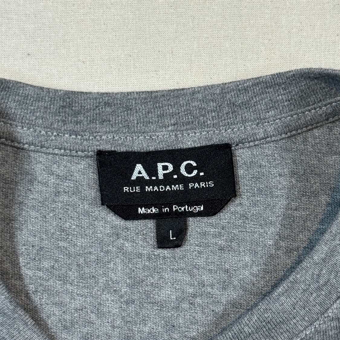 L) 아페쎄 A.P.C. 자수로고 그레이 반팔 티셔츠 상품이미지6