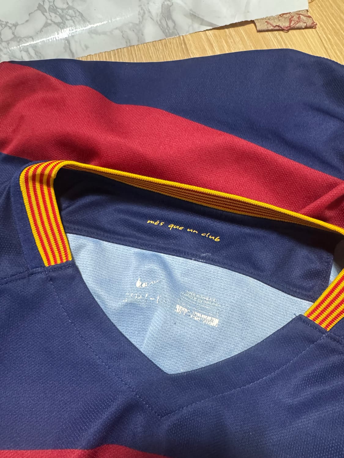 105 나이키 바르셀로나 15-16 네이마르 홈 유니폼 반팔 상품이미지8