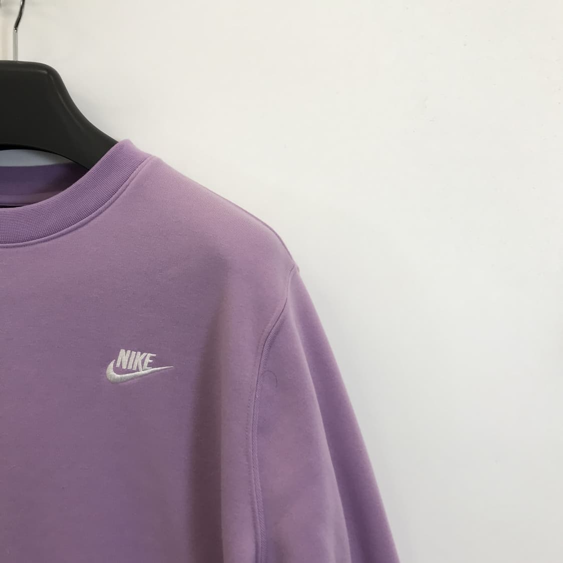 나이키 NSW 맨투맨 라벤더 [해외L] 상품이미지2