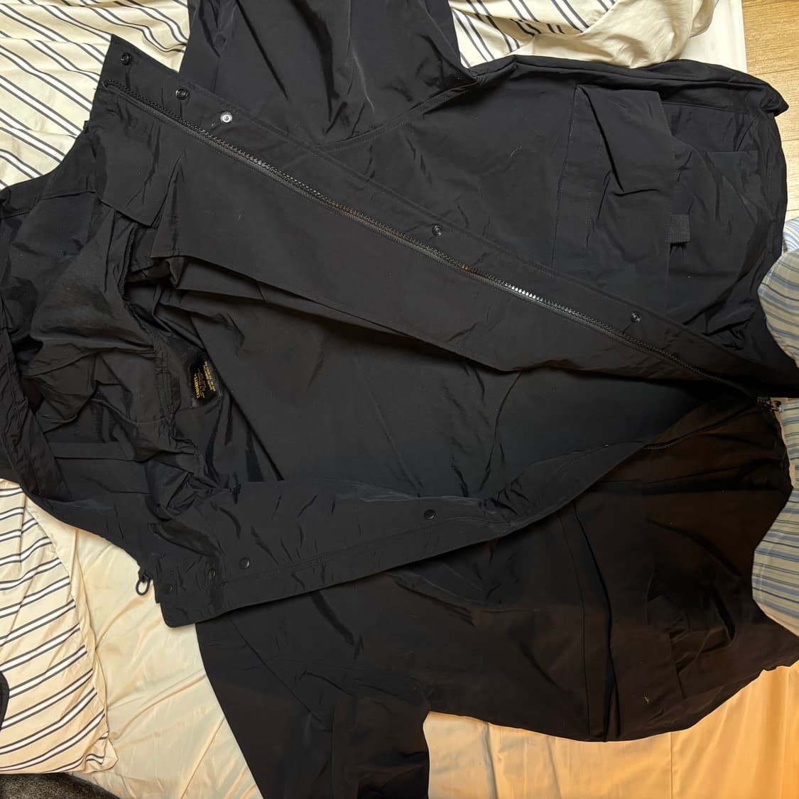 칼하트 바람막이 블랙(L) 상품이미지6