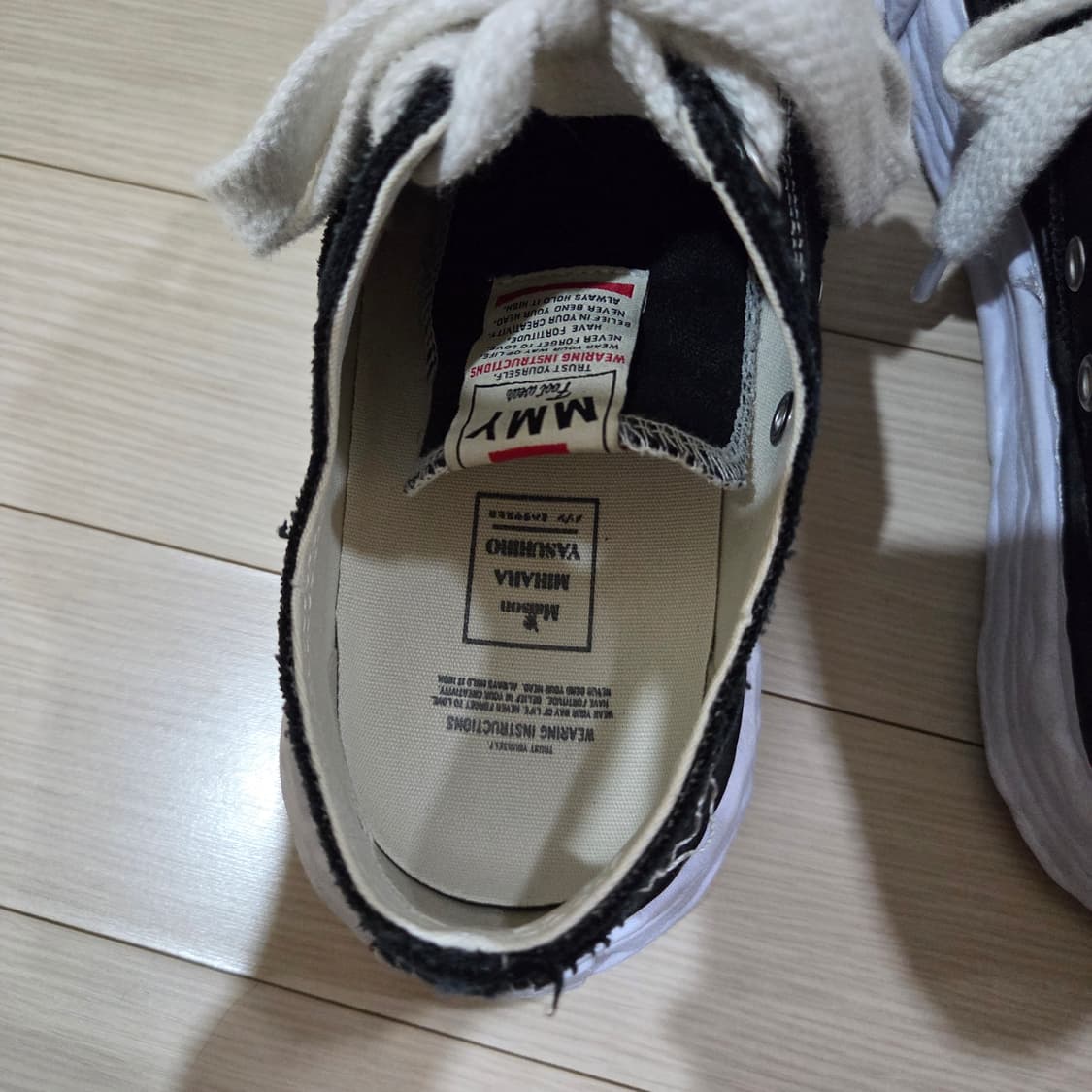 메종 미하라 야스히로 피터슨23 OG 블랙 41 상품이미지5