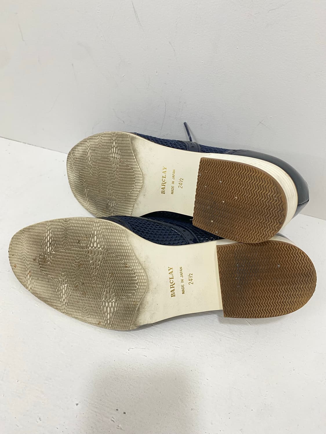 Barclay 블루 에나멜 펀칭 구두 상품이미지5