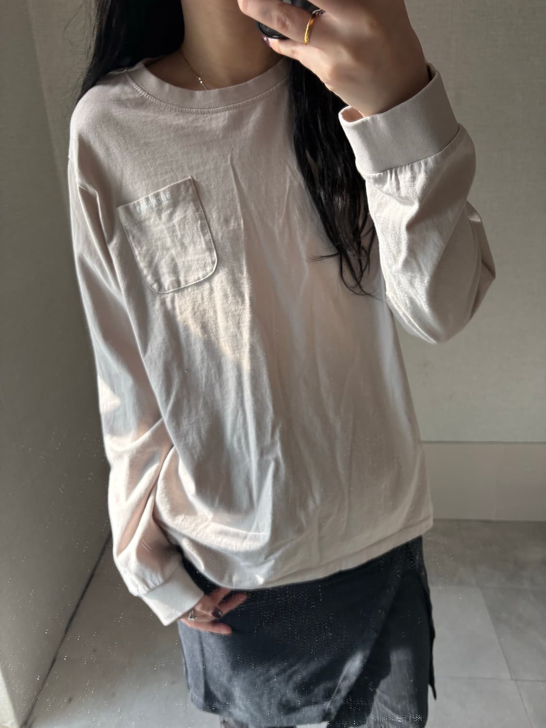 버카루 아이보리 포켓 롱슬리브 상품이미지1