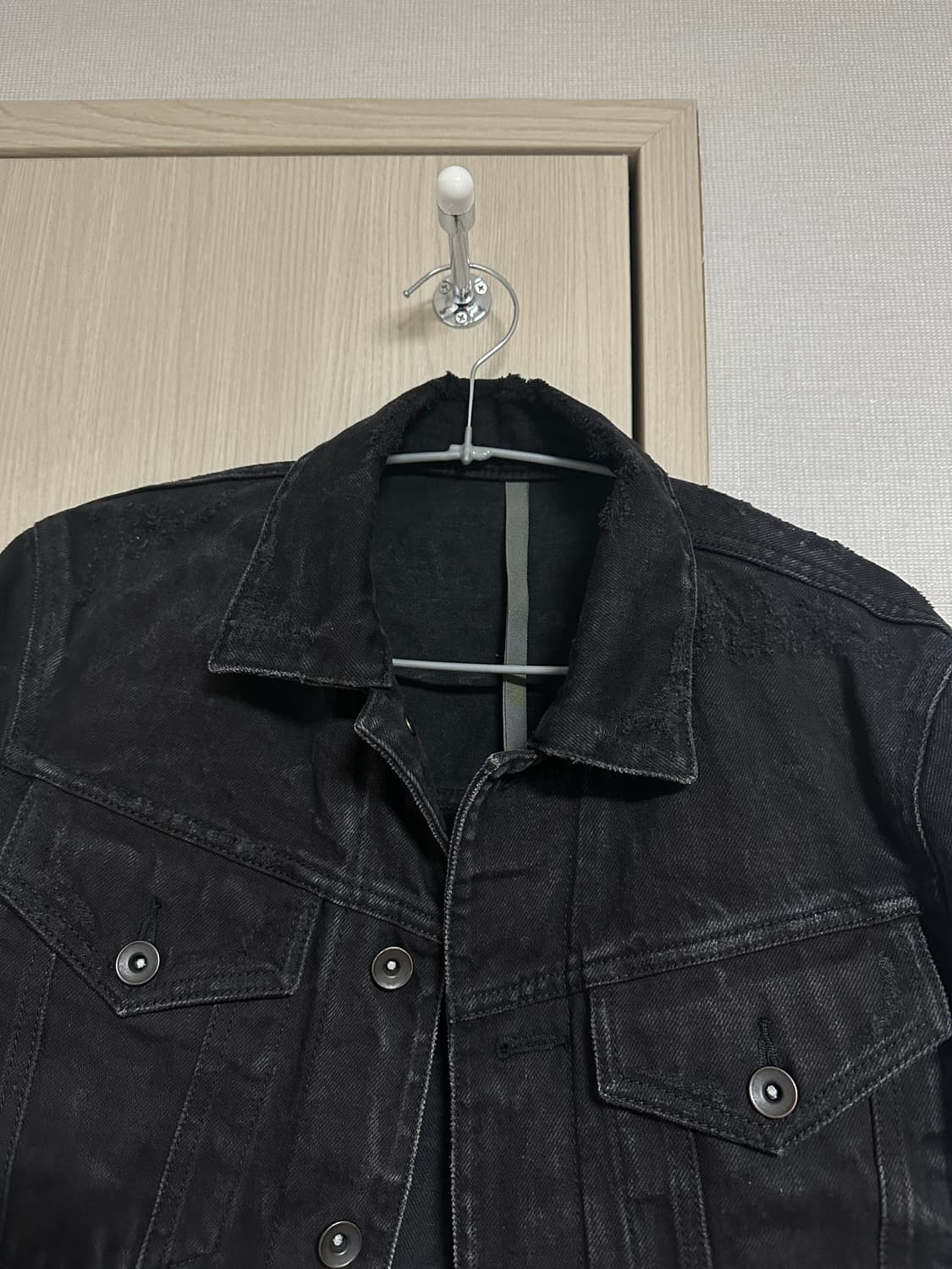 Kazuyuki Kumagai Attachment 데님 자켓 블랙 상품이미지5