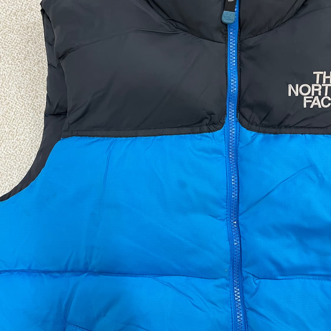 90 노스페이스 눕시 700 패딩 조끼 0129M1 상품이미지5