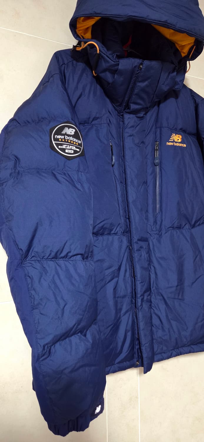 뉴발란스 구스다운 패딩 XL 105사이즈
택포 상품이미지3