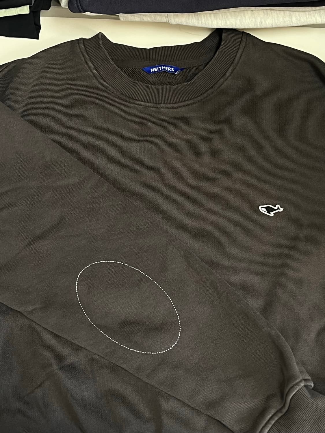 네이더스 맨투맨 상품이미지1