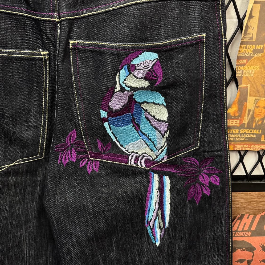 00s 쿠지 데님 반바지 전후면 포켓 앵무새 자수 포인트 흑청 상품이미지6