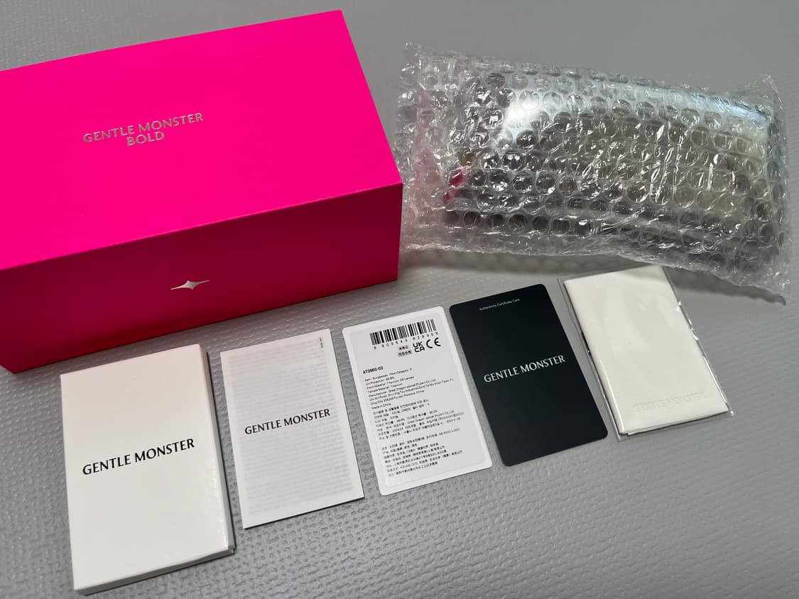 (새상품) 젠틀몬스터 아토믹 02 / ATOMIC 02 실버 클리어 상품이미지4