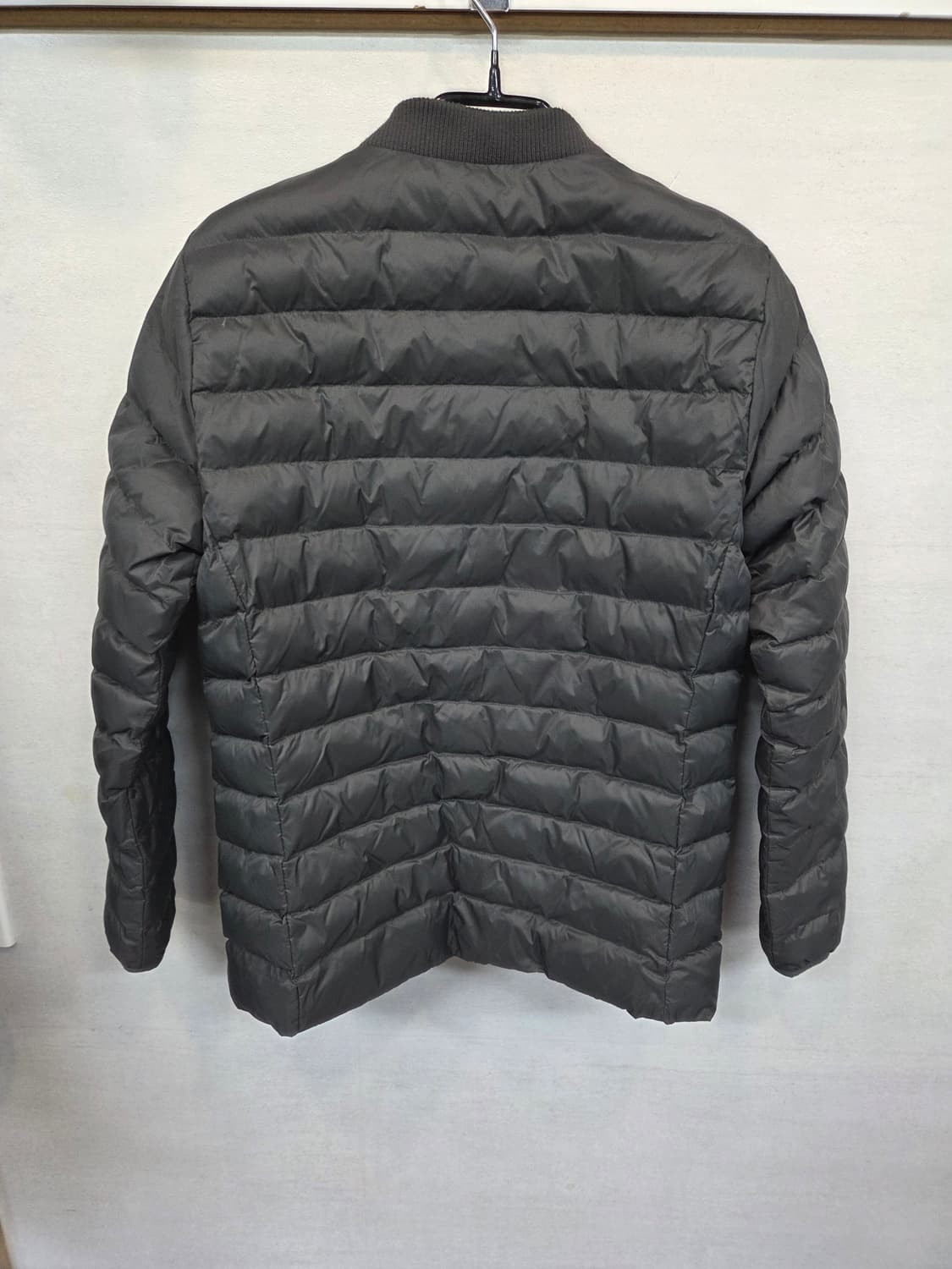 컬럼비아 경량패딩 다크그레이 m 상품이미지2