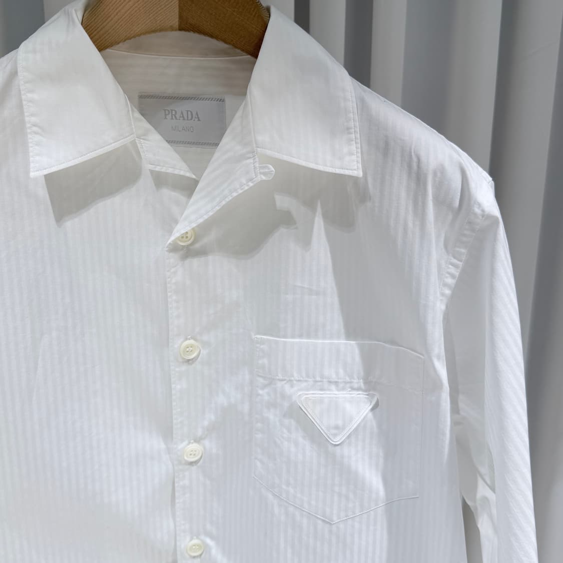 (S+/M) / 프라다 숏슬리브 코튼 화이트 반팔셔츠 상품이미지4