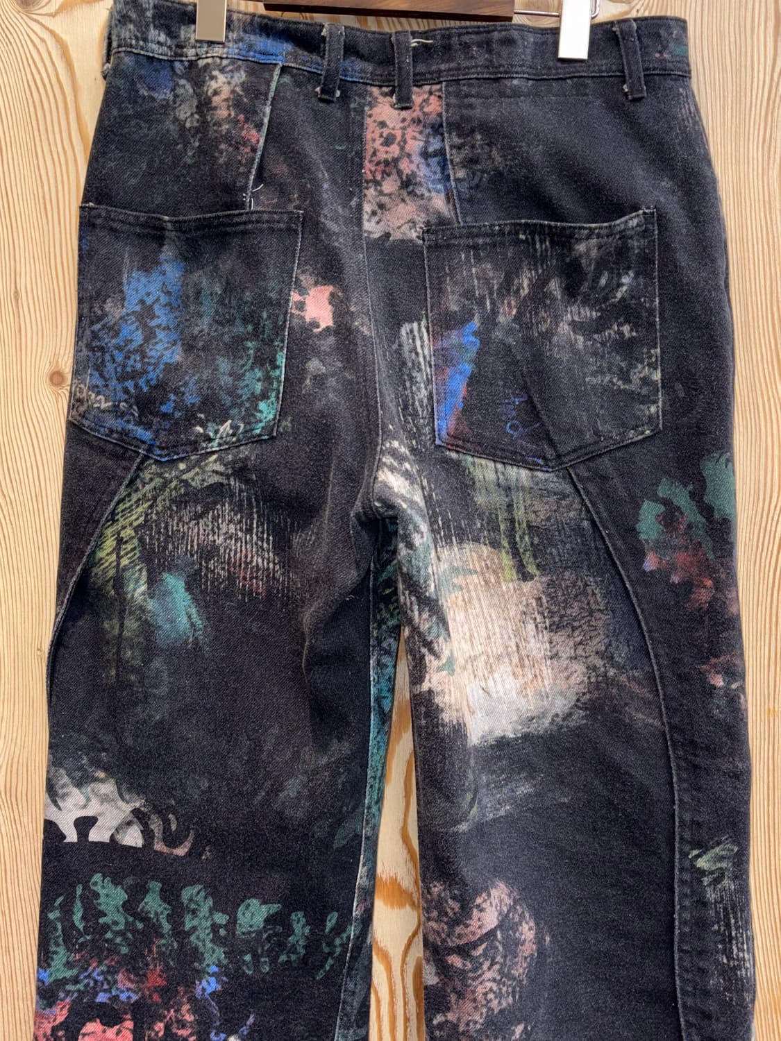 앤더슨벨 블랙 스크래치 커브드 진스  상품이미지4