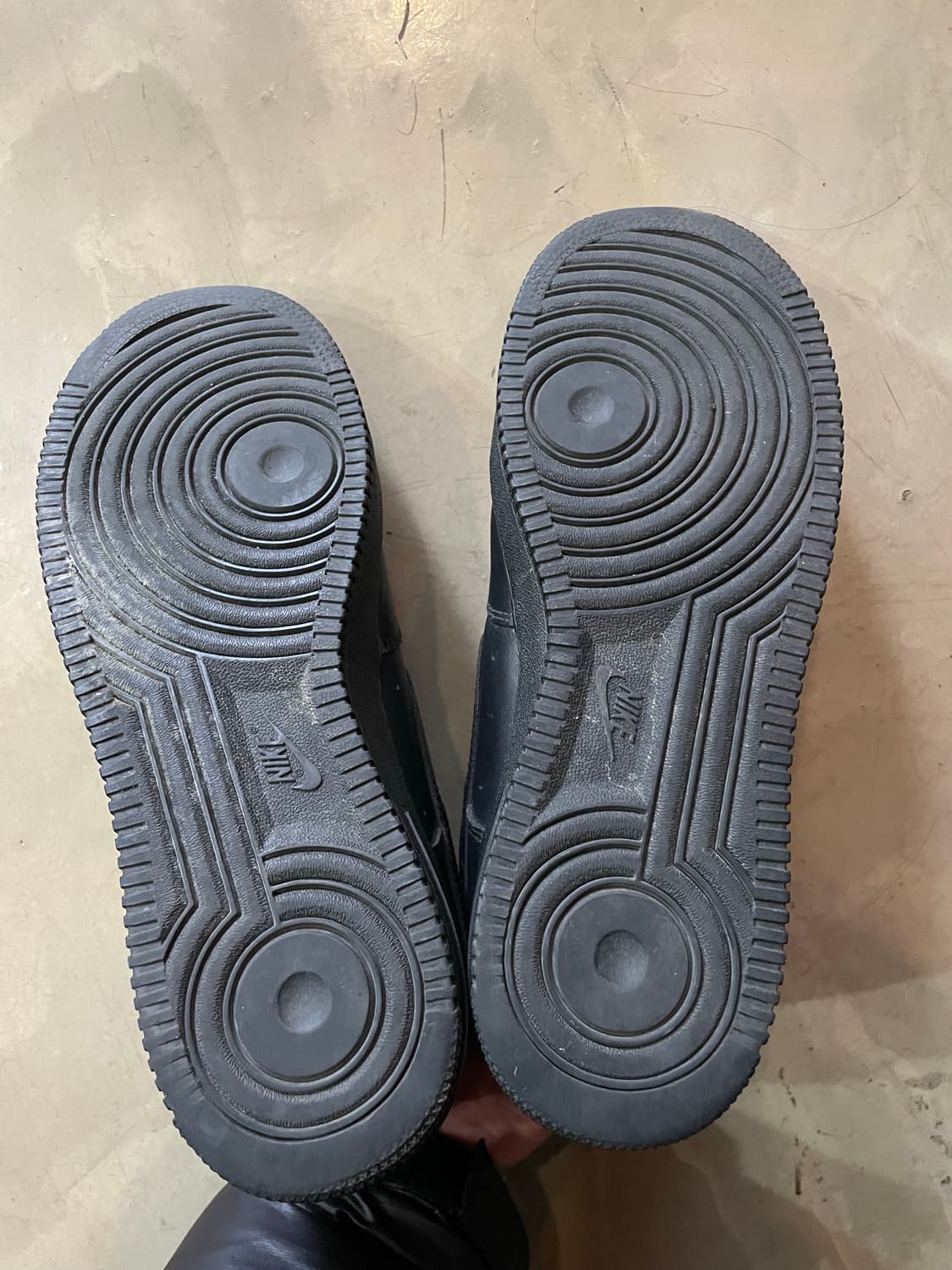 나이키 에어포스1 블랙 270 상품이미지7