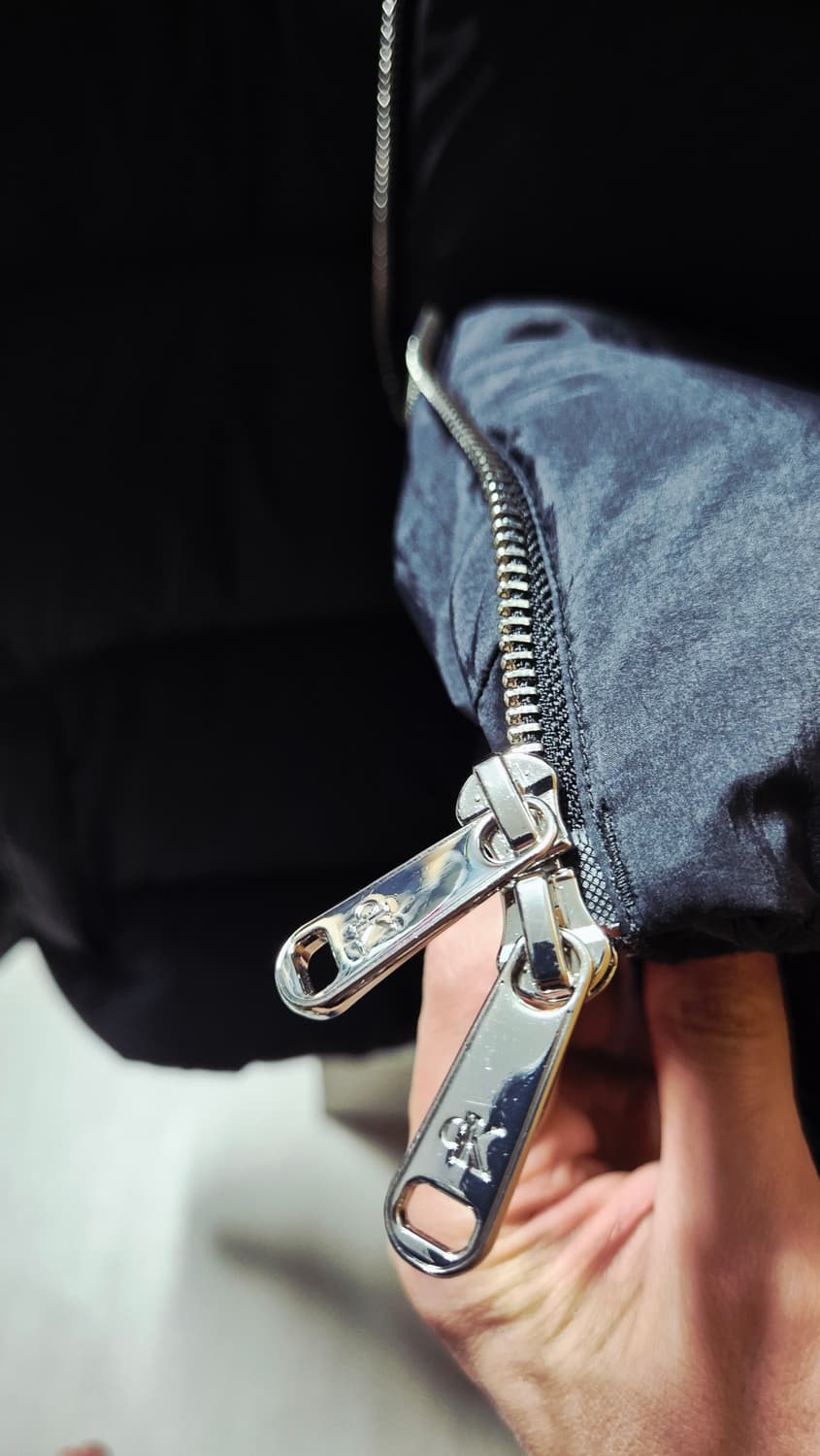 캘빈클라인 ck 덕다운 패딩 점퍼 팝니다. 상품이미지6