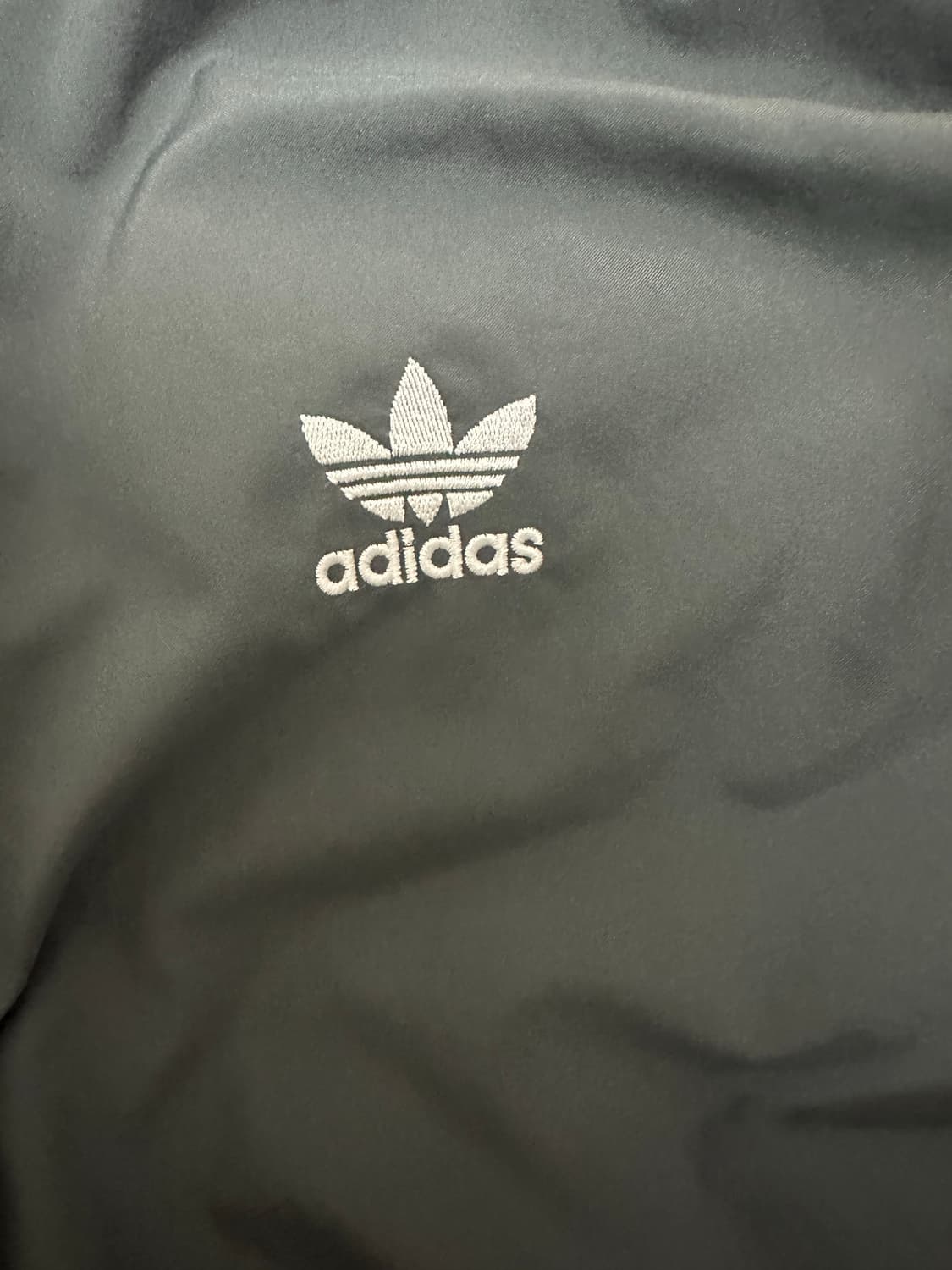 아디다스 아딜레니움 트랙탑 상품이미지4