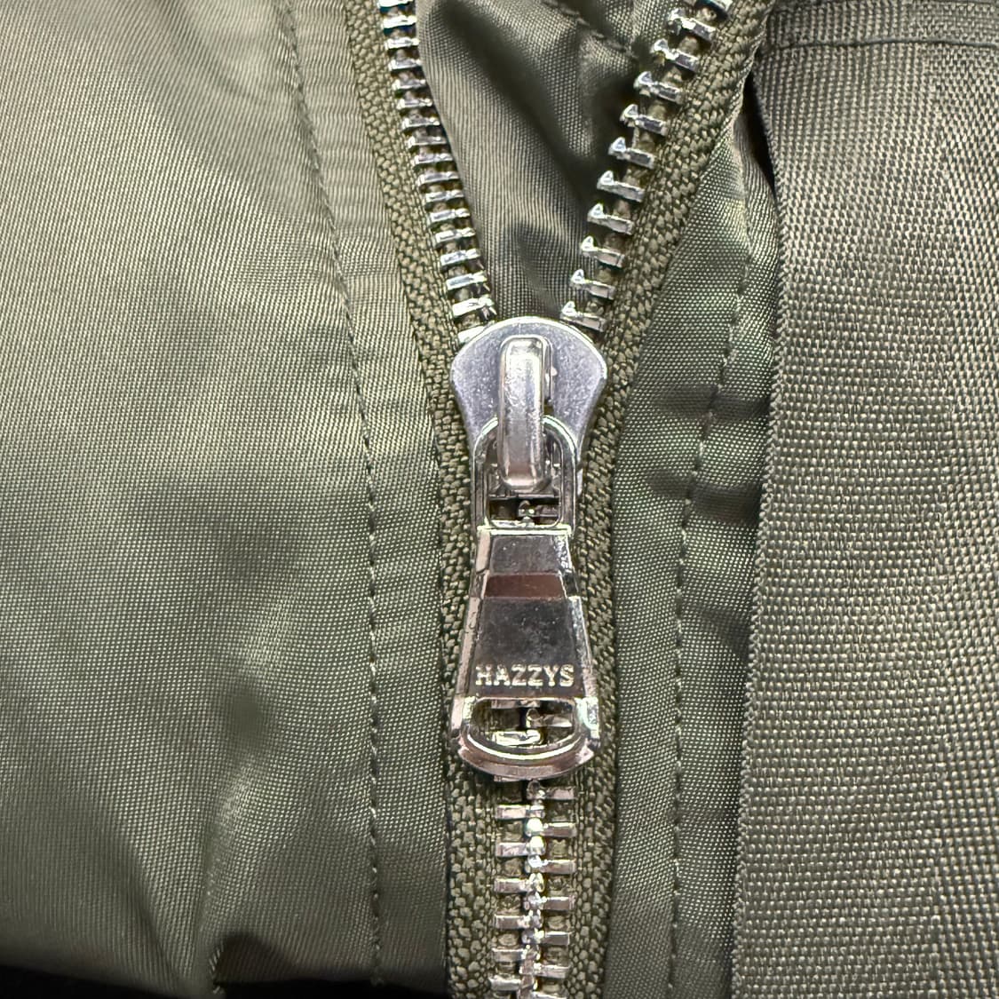 [정품/100] HAZZYS 헤지스 카키색 봄버 자켓 b18 상품이미지7