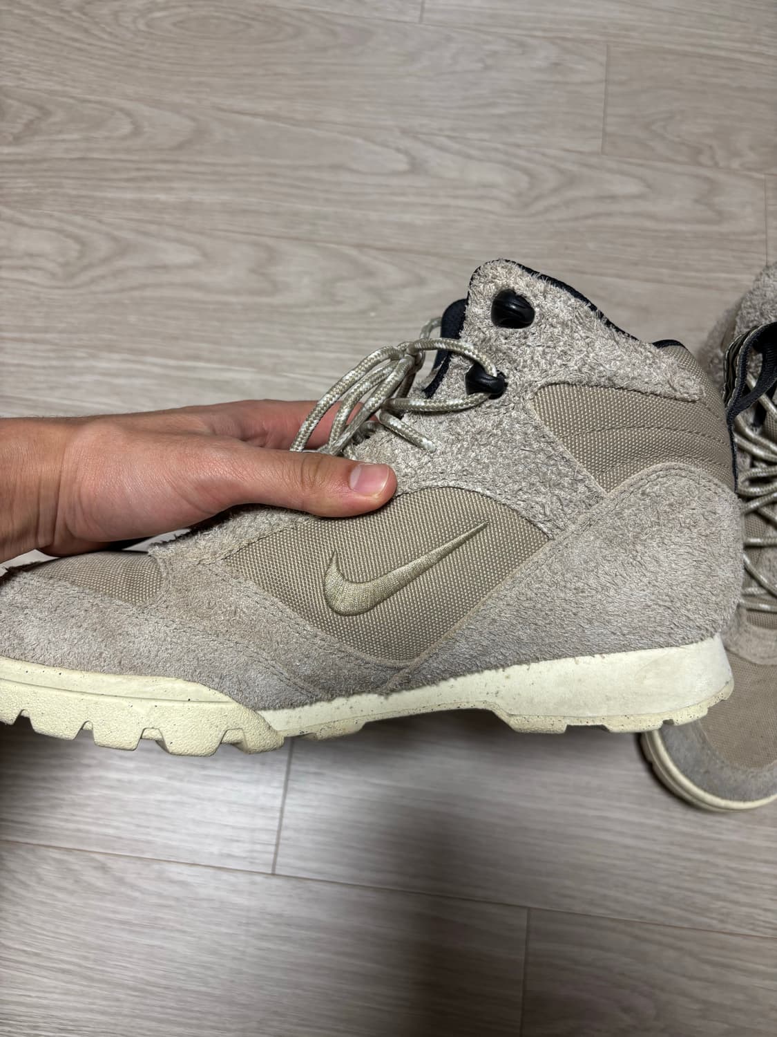 [270] 나이키 ACG 토레 미드 워터프루프 카키 번트 시에나 상품이미지3