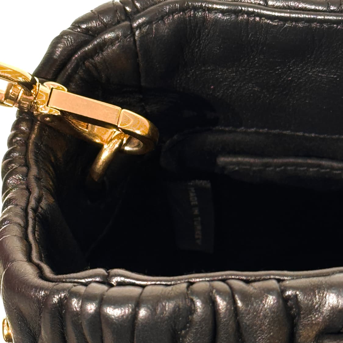 미우미우 마테라쎄 나파 레더 아르카디 토트백 상품이미지8