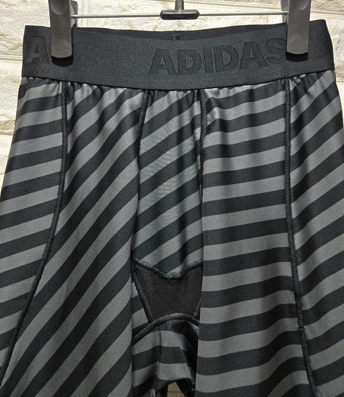 거의새것/ 아디다스 에어로레디 프로 테니스 쇼츠 레깅스 M 상품이미지3