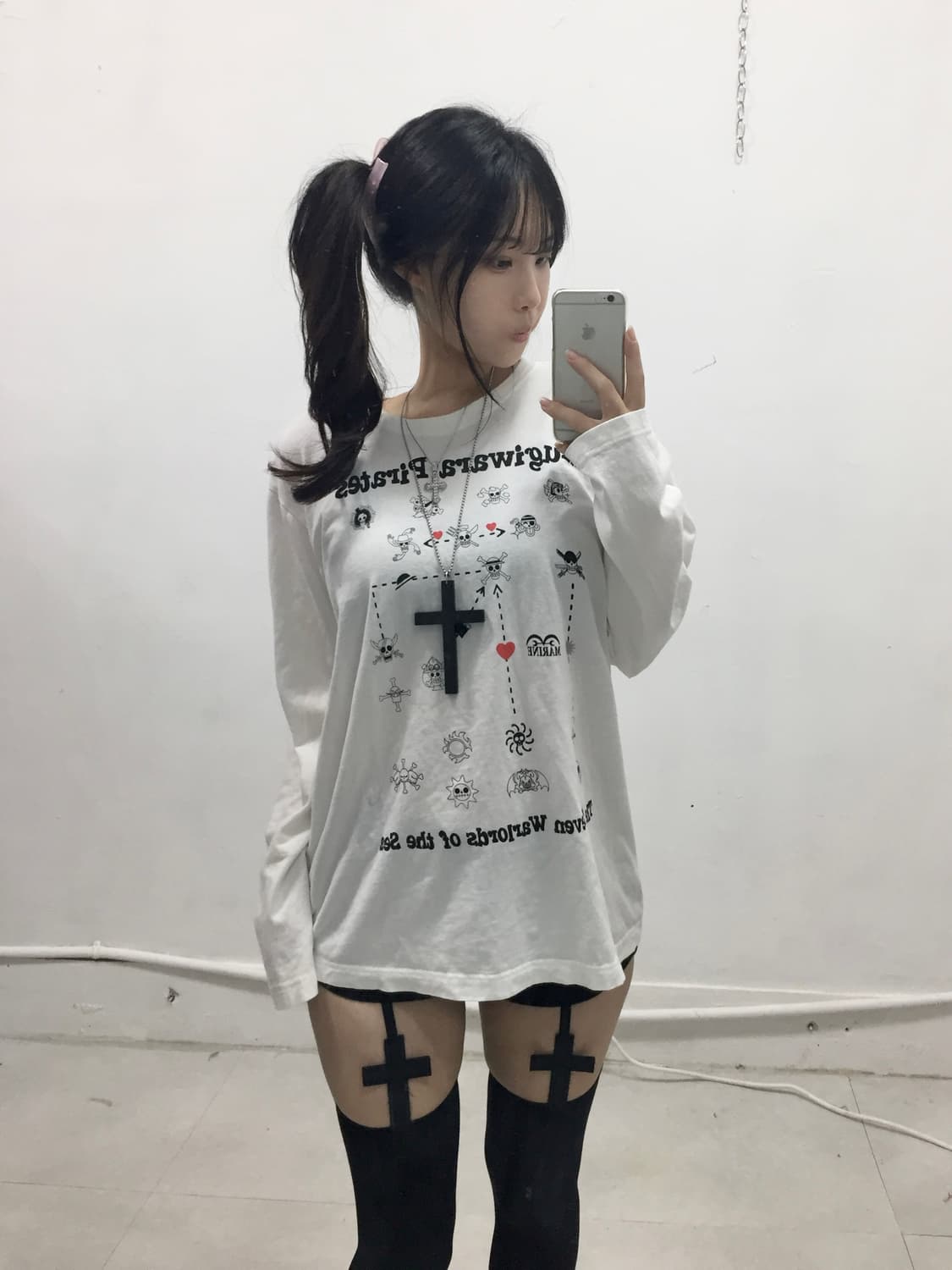 [ONE PIECE] 원피스 밀짚모자 해적단 롱슬리브 상품이미지1