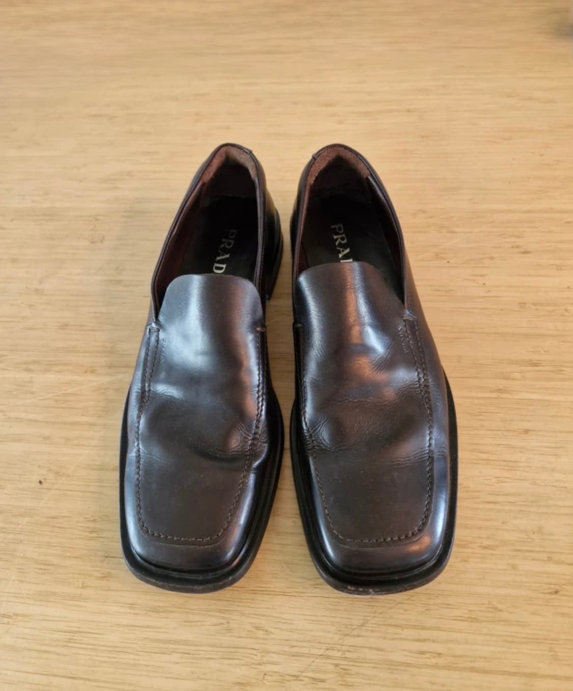 프라다 브라운 로퍼 상품이미지1