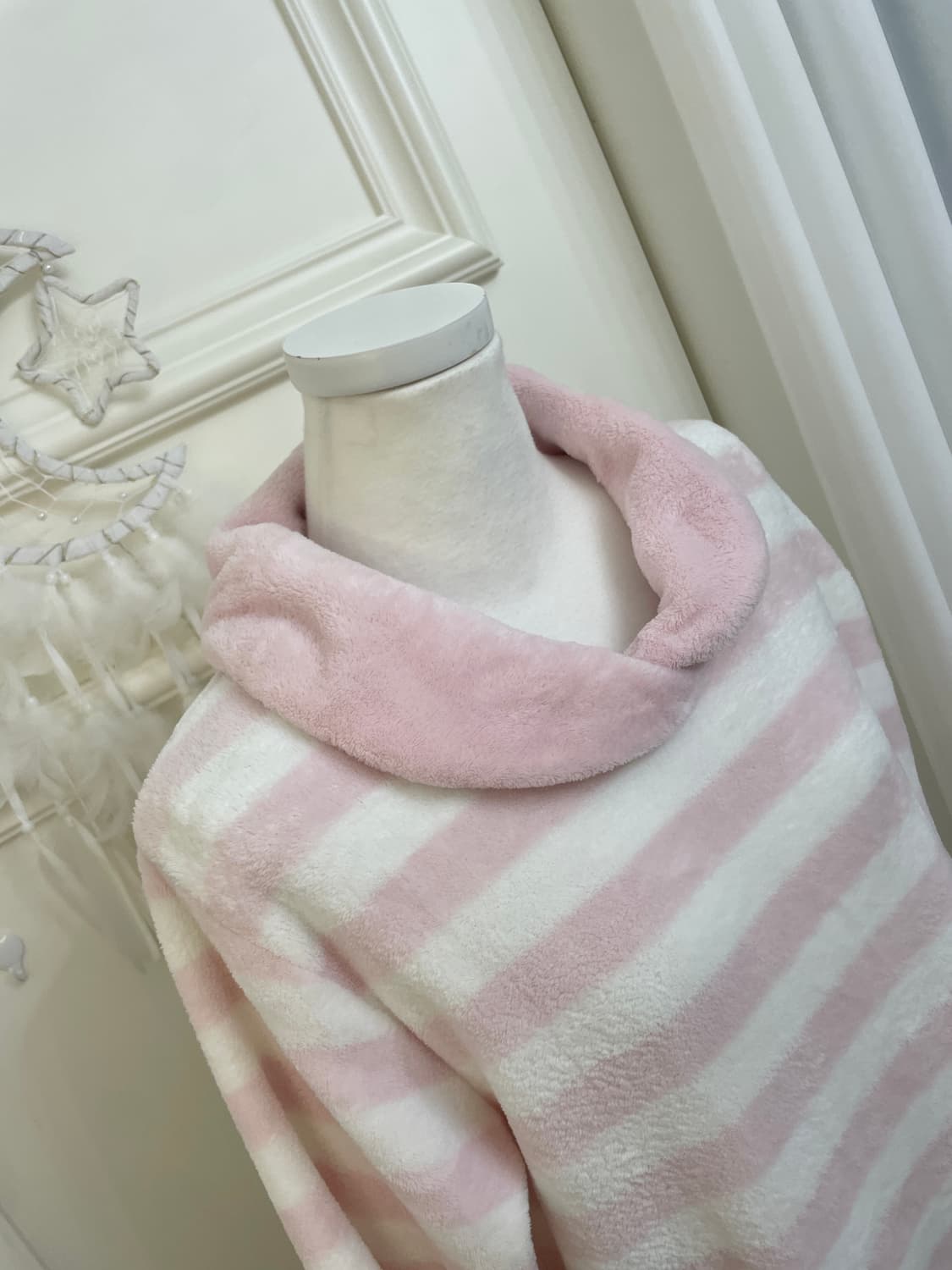 pink white stripe cute fur top(size-M) 상품이미지7