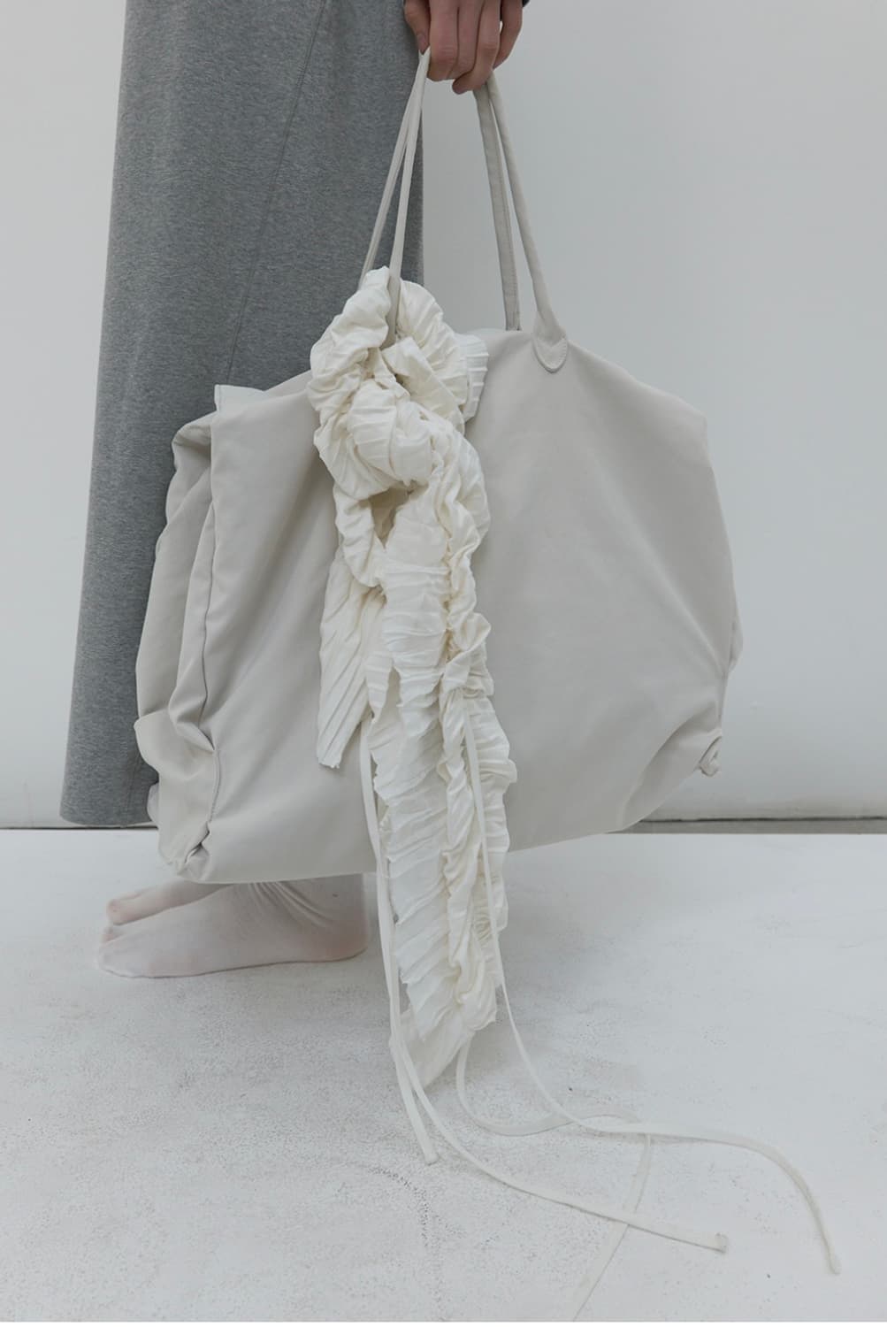 (구매) CLASSIC FABRIC BIG BAG IN DOVE 상품이미지2