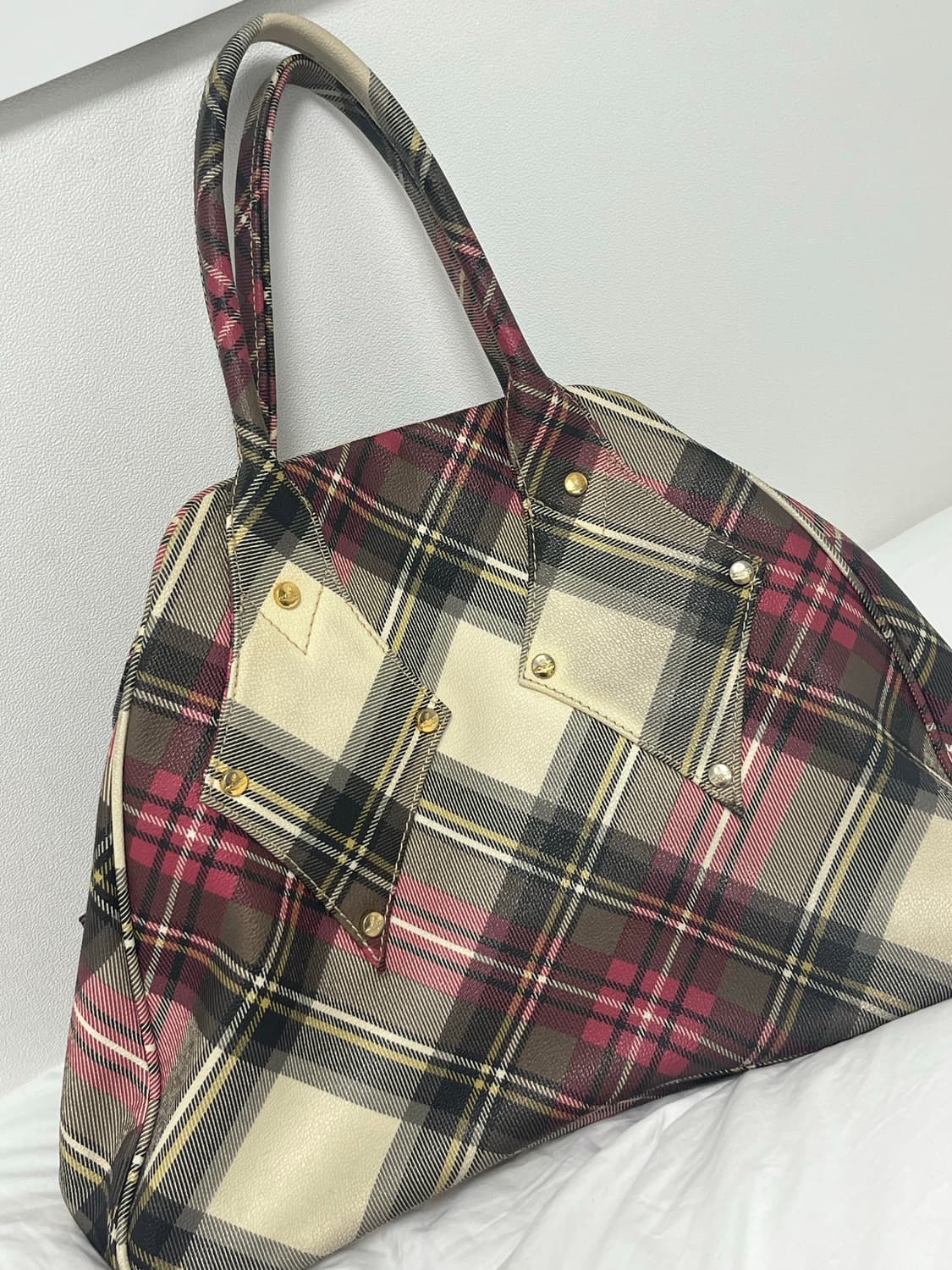 비비안웨스트우드 타탄체크 가방 상품이미지1
