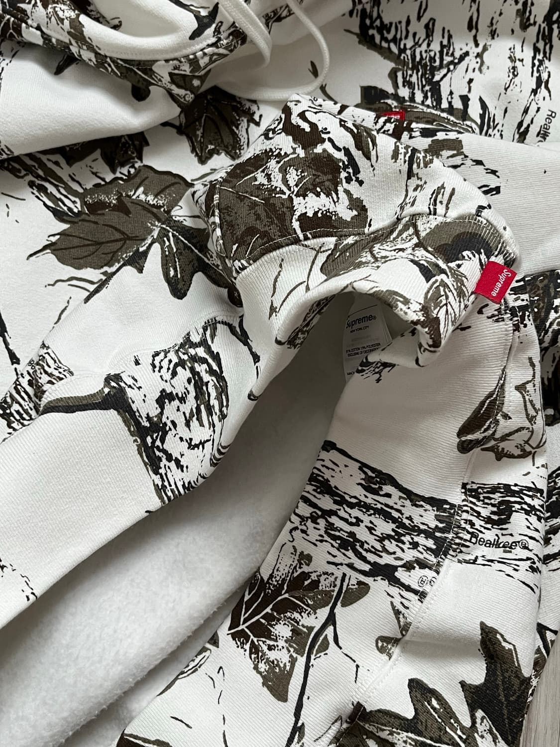 Supreme Small Box Hooded Sweatshirt Snow 상품이미지7