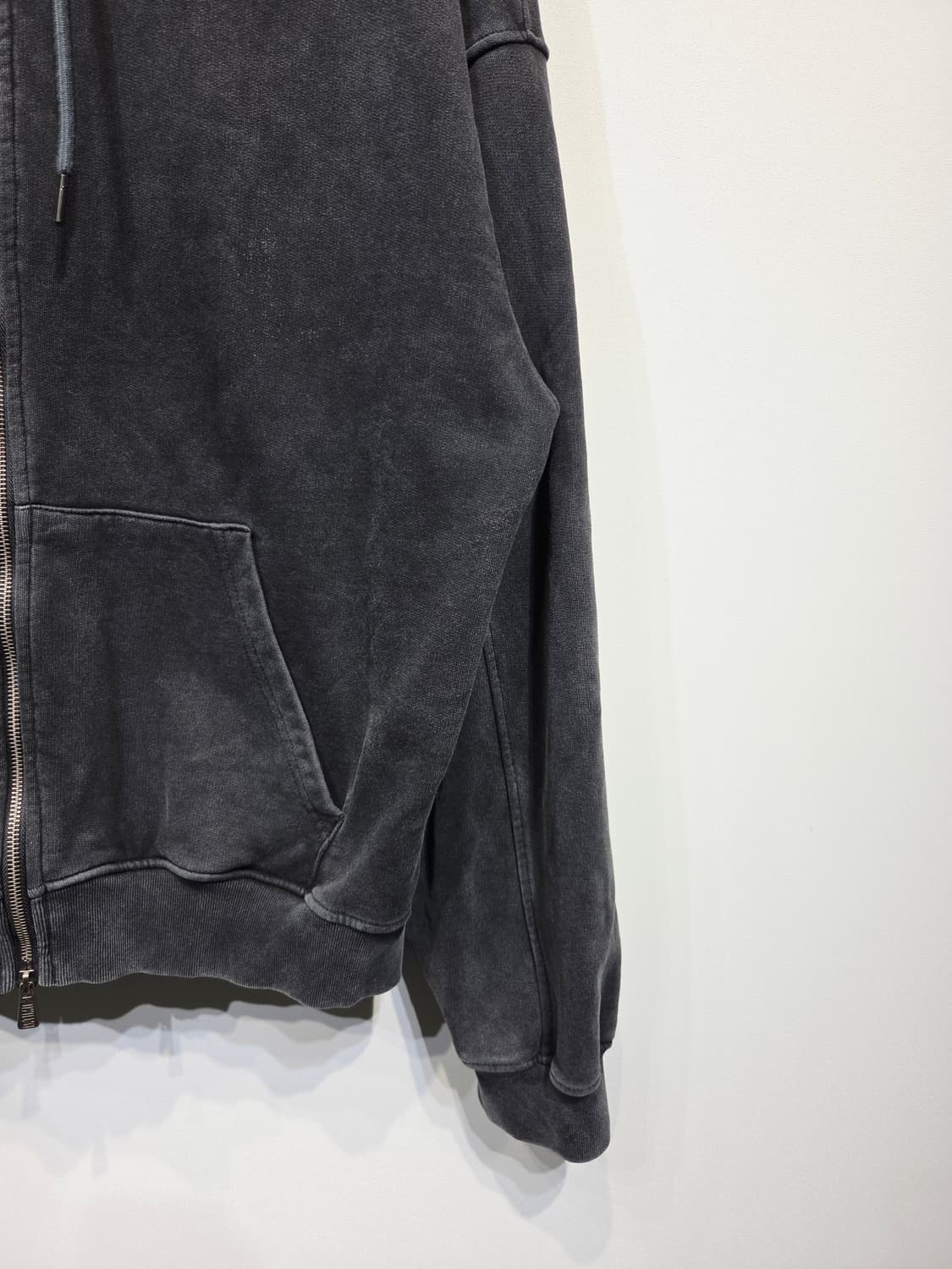 DIMITRI BLACK 디미트리블랙 올시즌아이템 워싱 후드 집업 상품이미지5