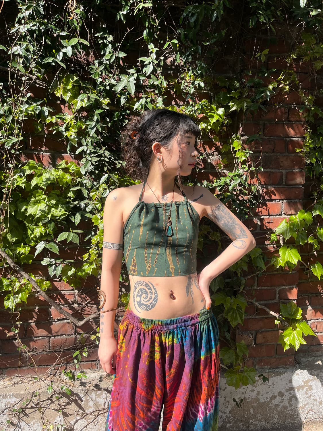 카키 그린 타이다이 홀터넥 상품이미지4