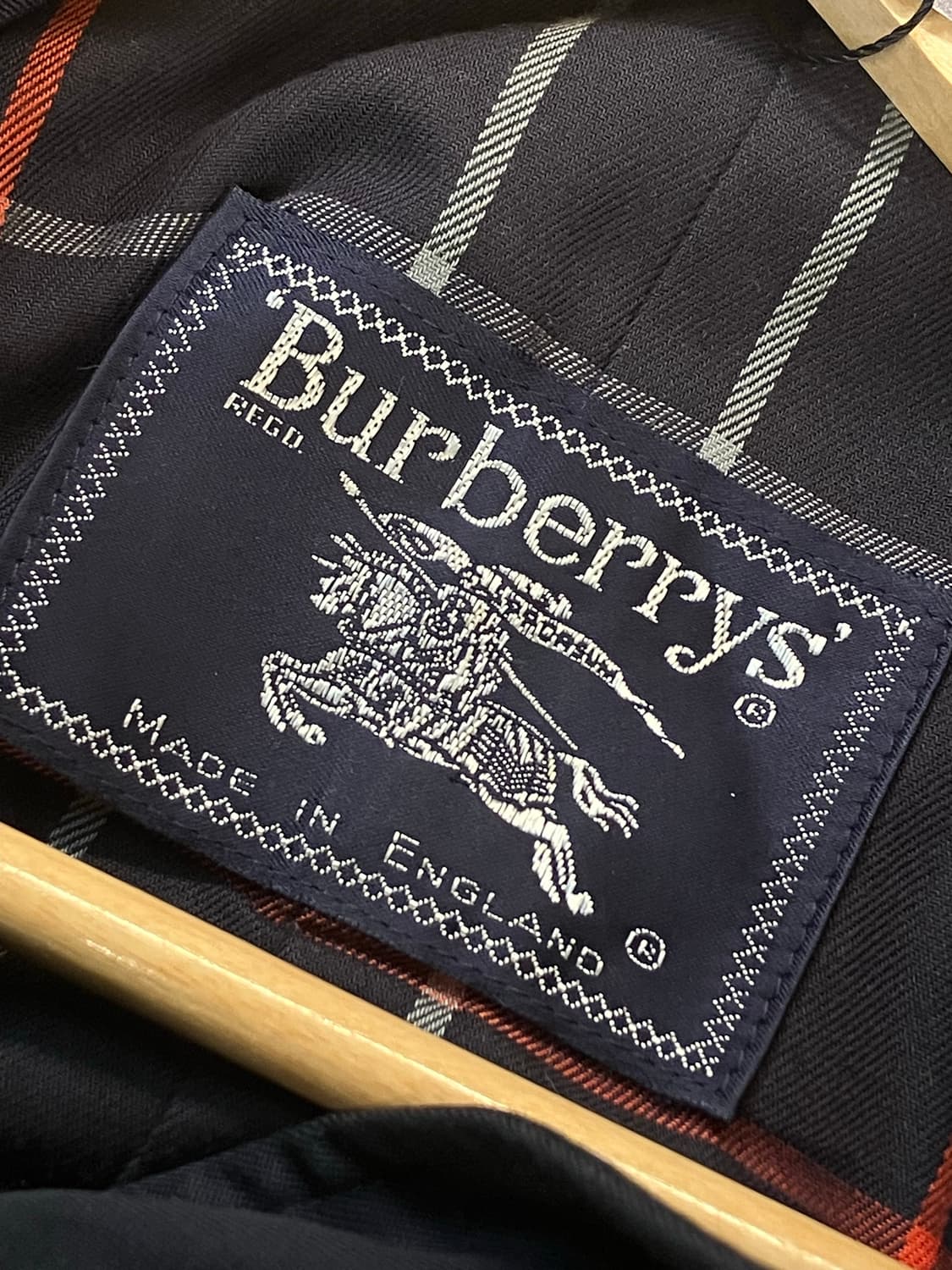 버버리 세미 롱 자켓 블랙 #csz3196 상품이미지4