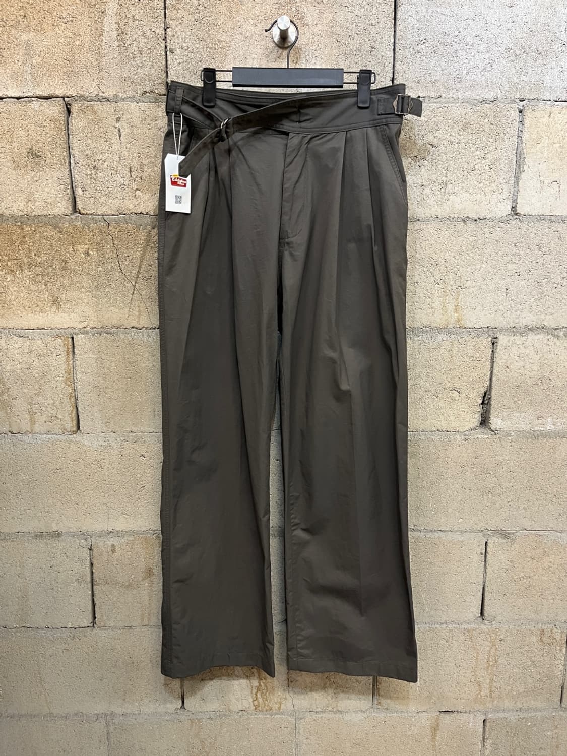 디미트리 블랙 벨티드 투턱 와이드 팬츠 상품이미지1