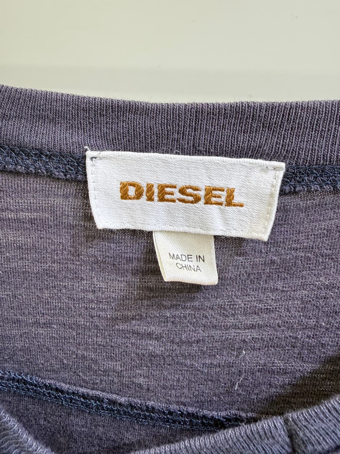 DIESEL 브이넥 반팔티 상품이미지7