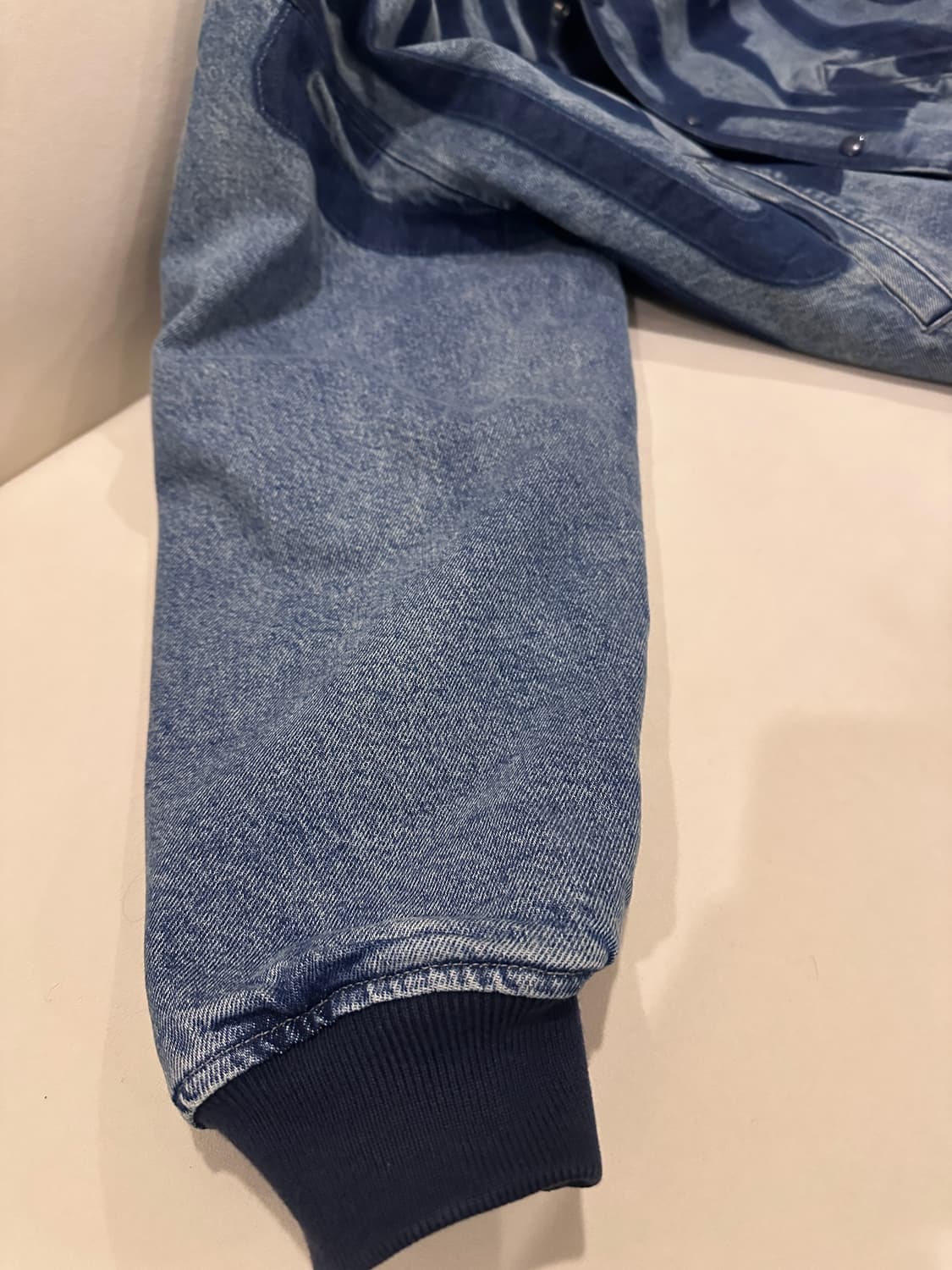 슈프림 워시드 녹아웃 데님 바시티 자켓 M 상품이미지4