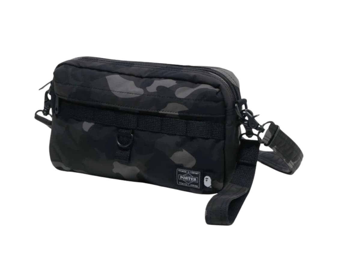 포터 x 베이프 컬러 카모 숄더백 블랙 상품이미지1