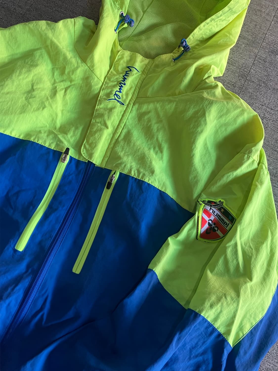 Hummel 험멜 올드스쿨스트릿 견장로고 바람막이후드자켓 상품이미지2