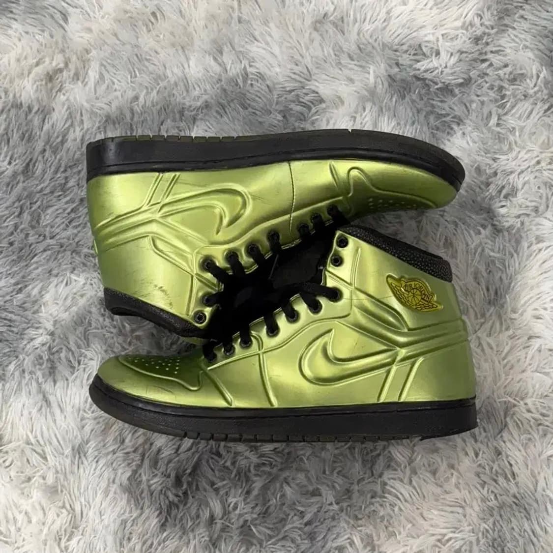 Air Jordan 1 (안도드 쿠셔닝 미드탑) 희귀템 판매 상품이미지2