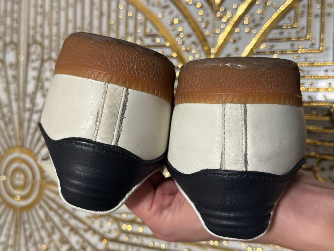 아디다스 퍼렐 윌리엄스 휴먼레이스 삼바 280 상품이미지3