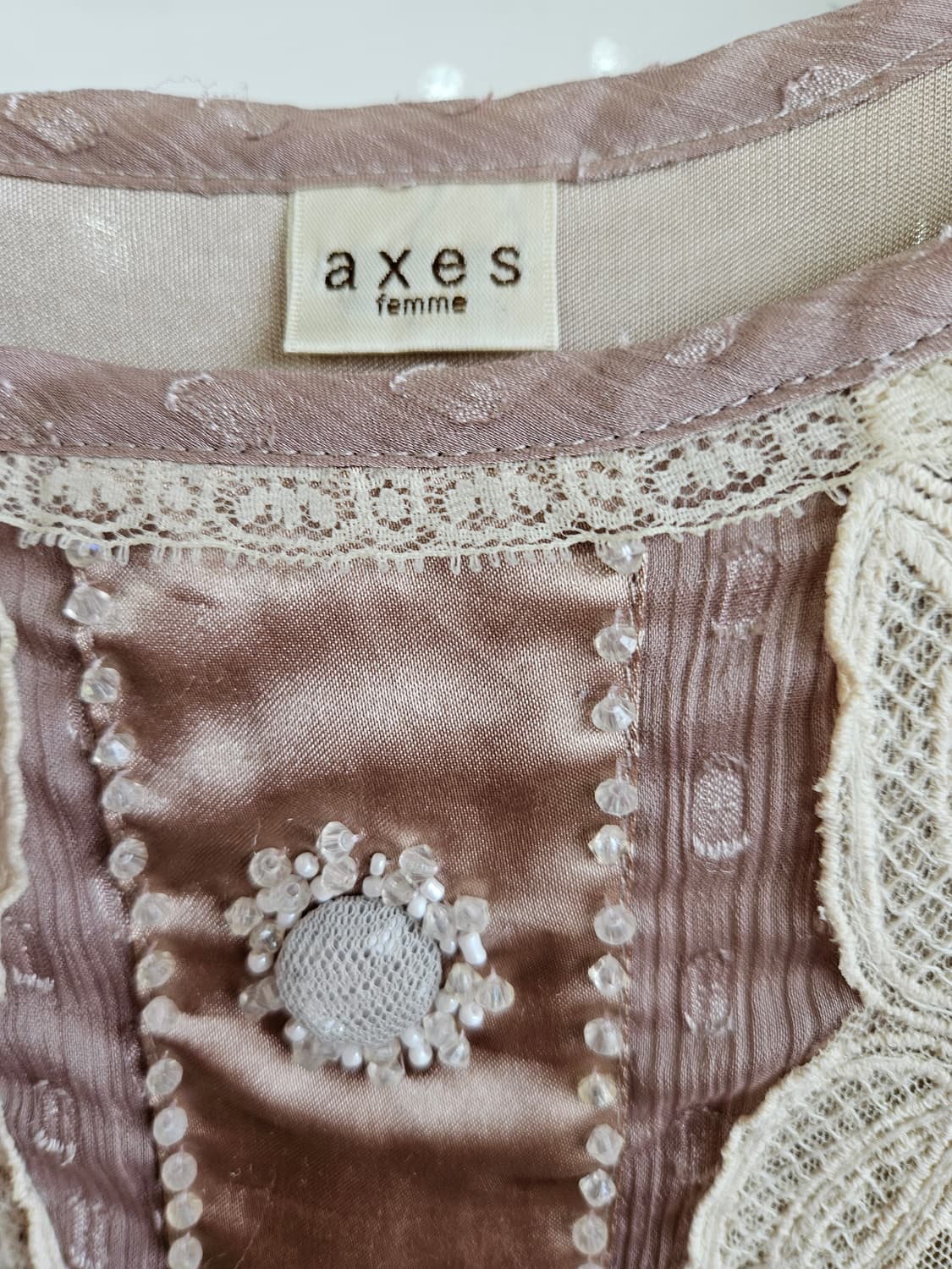 axes femme(엑시즈팜)비즈 뷔스티에 도트레이스 쉬폰 원피스 상품이미지2