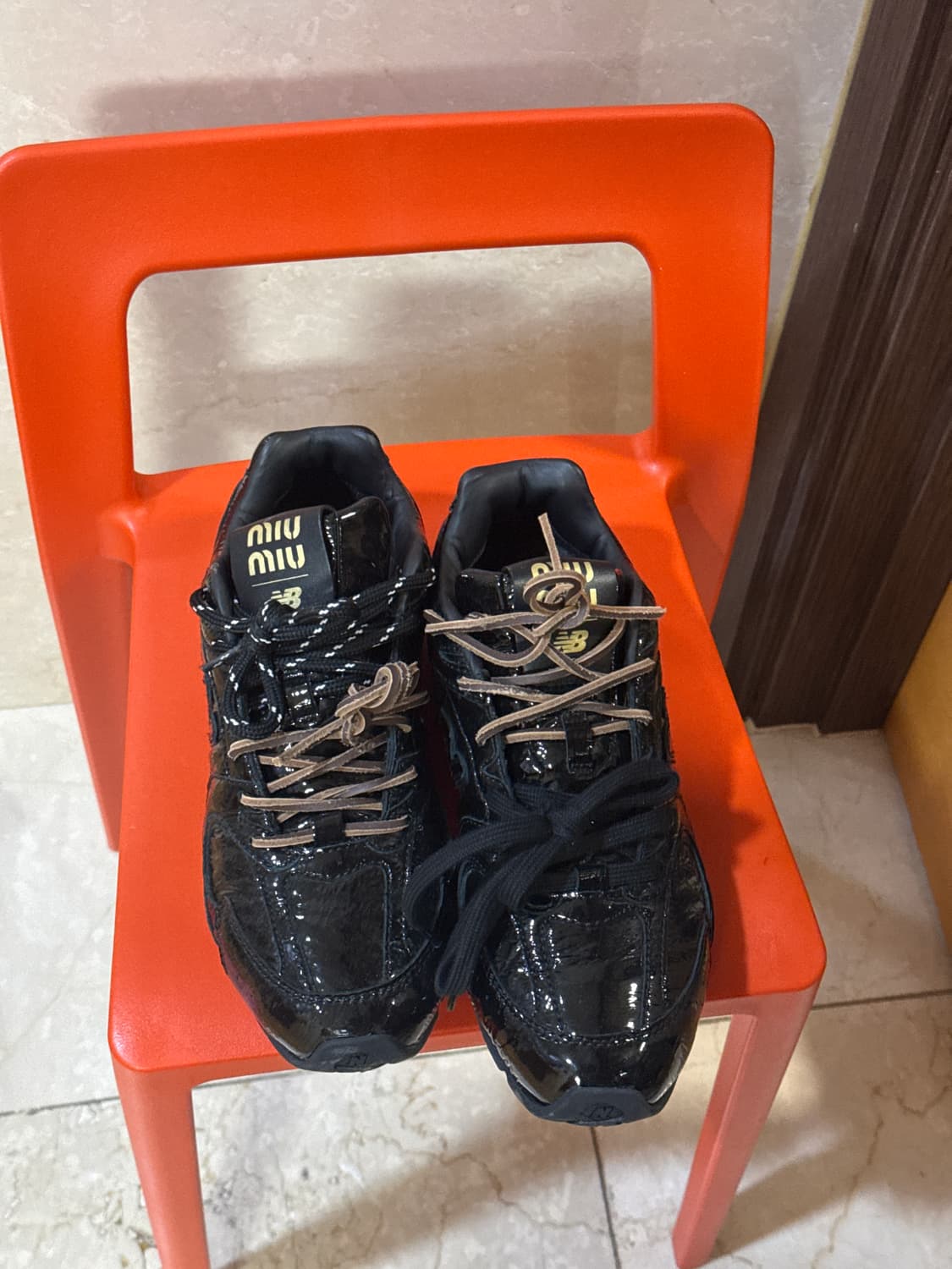 미우미우 뉴발란스 상품이미지1