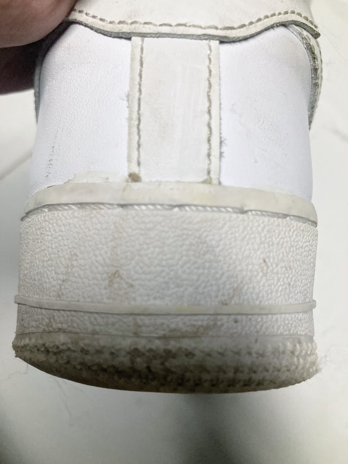 나이키 에어포스 로우 상품이미지2