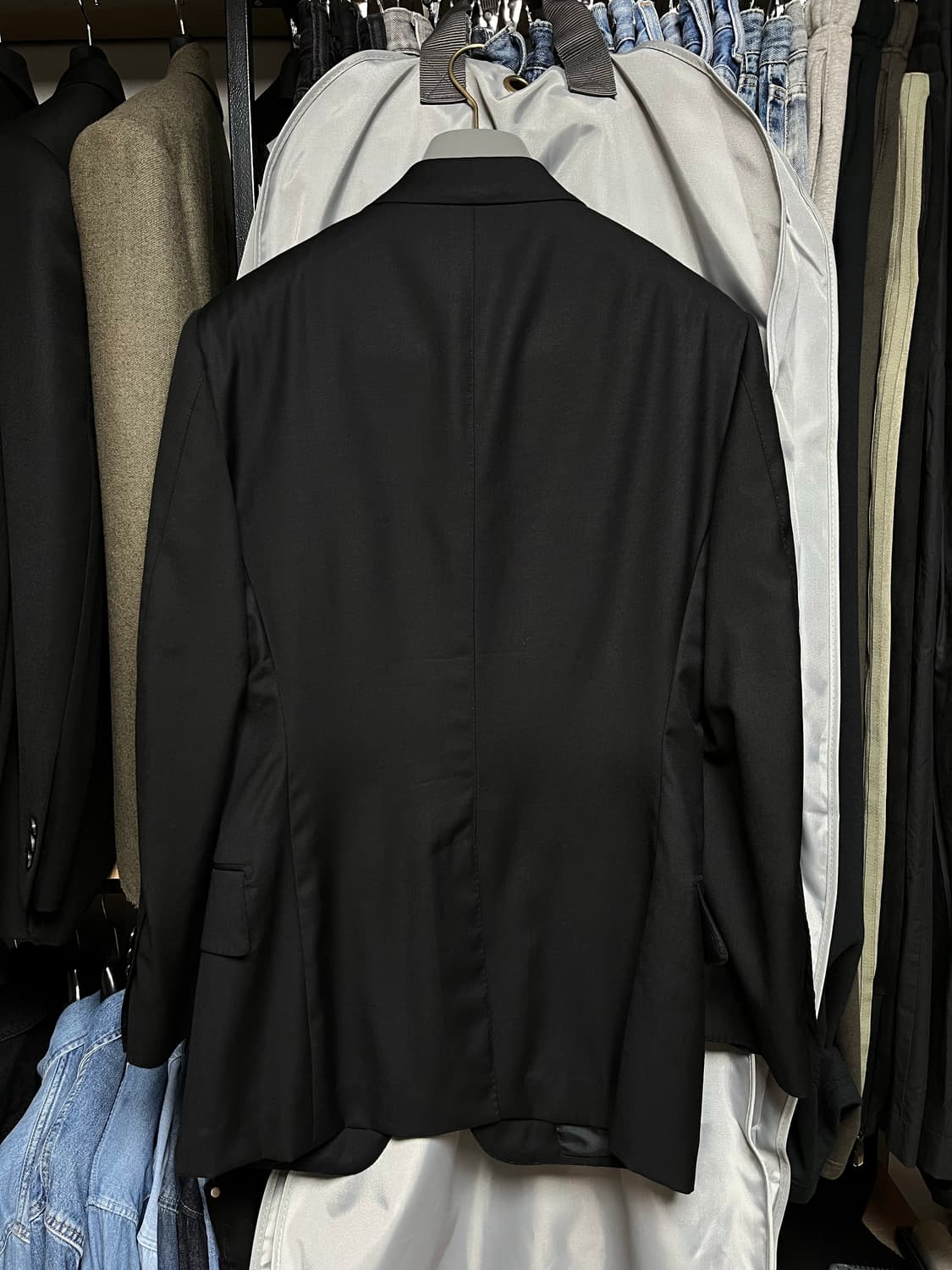 톰포드 쉘튼 블랙 수트 46R 상품이미지7