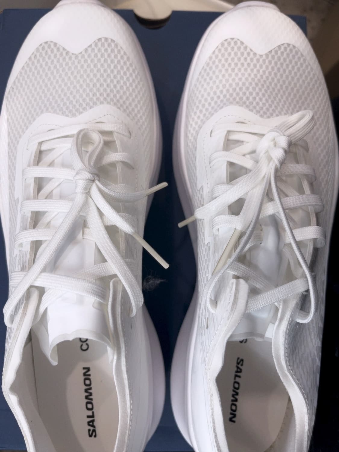 살로몬 X 꼼데가르송 판타즘 플랫폼 화이트 275 상품이미지2