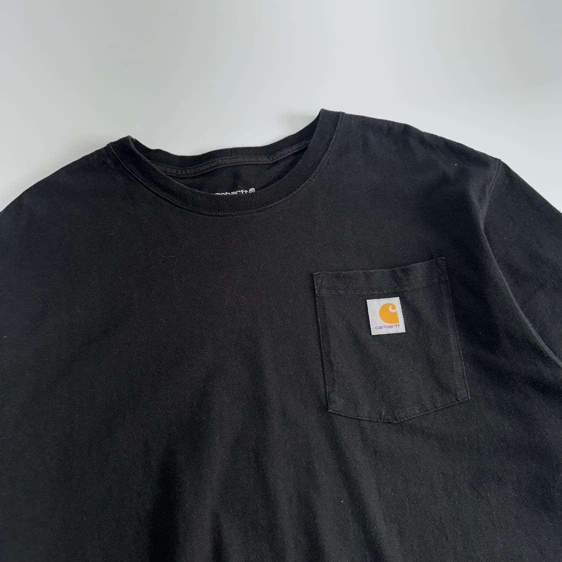 Carhartt 칼하트 원포켓 블랙 반팔 상품이미지4