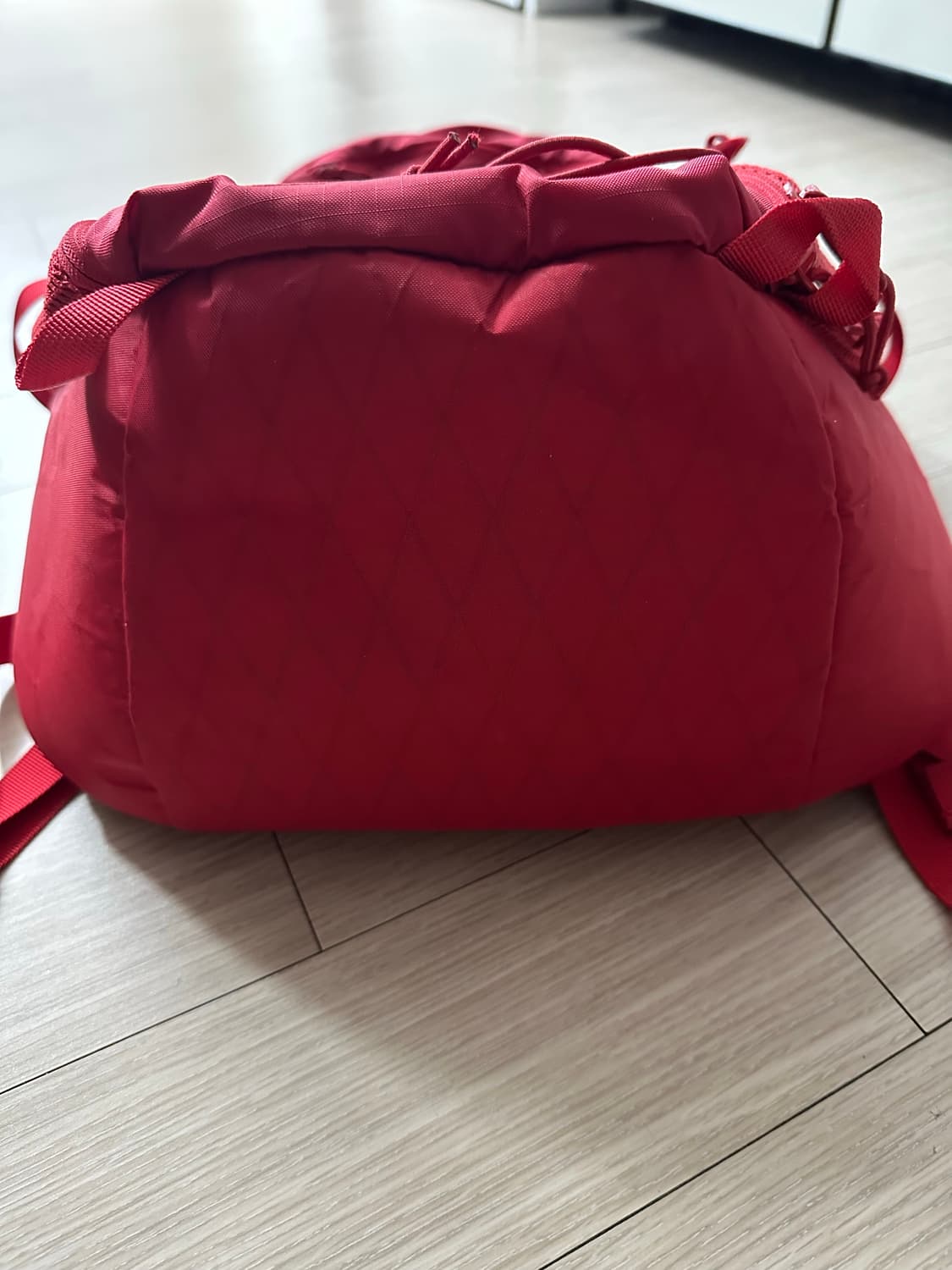 [os] 23FW 슈프림 레드 백팩 상품이미지4